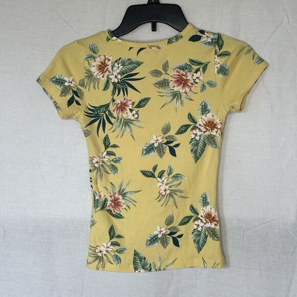 Guess Shirt Womens Yellow XS Hawaiian Flowers Short Sleeve V Neck Tee - Picture 3 of 3
